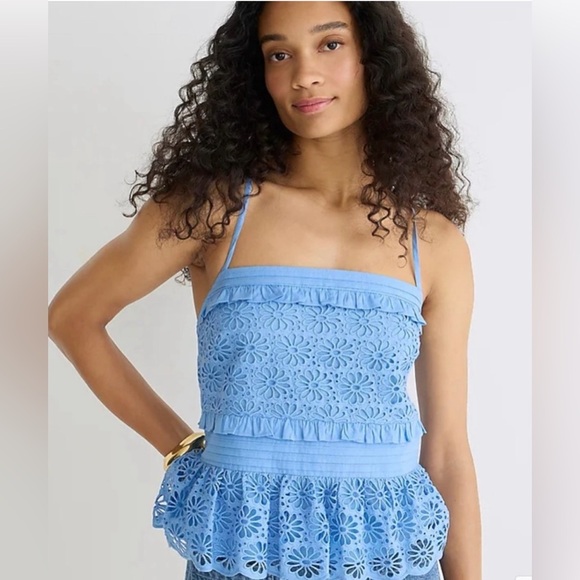 💙NWT! J.Crew Cross-back Smocked-Waist Eyelet Top, Size XS💙 - Picture 5 of 14